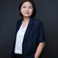 02_Cynthia-Ting_Photo-200x300